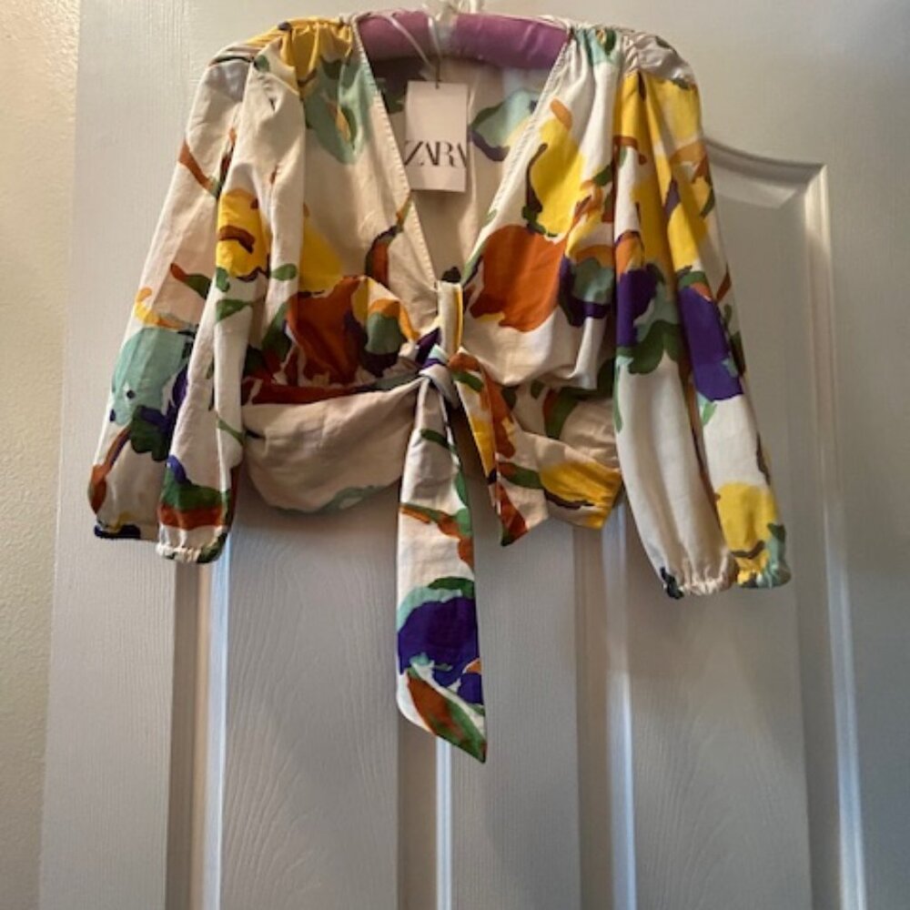 Printed cropped top